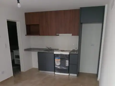 Chacabuco 72 , Piso 1