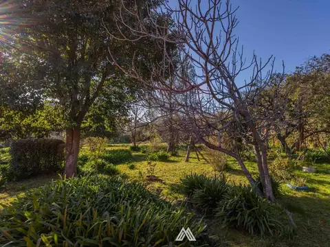 Casa 8 ambientes con 1 baño