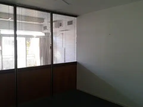 Oficina en Alquiler 30 años