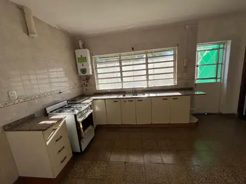 VENTA DEPTO 2 DORMITORIOS CON PATIO -APTO CREDITO