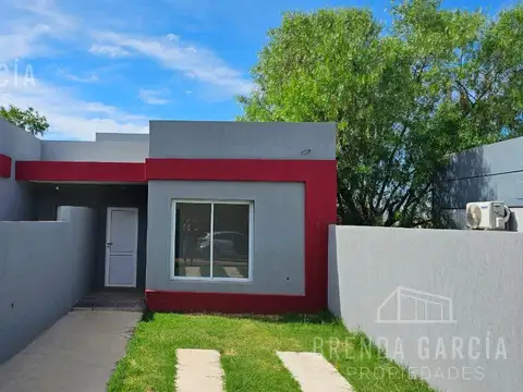 Casa Desde Pozo En Venta En Colon Entre Ríos.