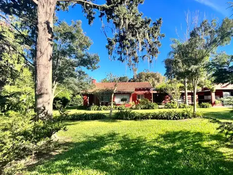 Fracción de 9.609 m2 con Casa Principal, Quincho, Piscina y Potencial de Desarrollo – Sobre Ruta 6