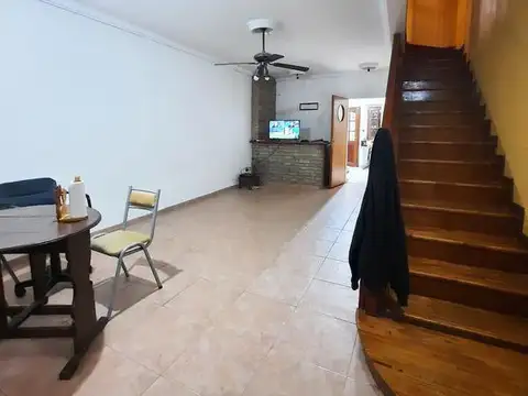 Alfredo Palacios N° al 400