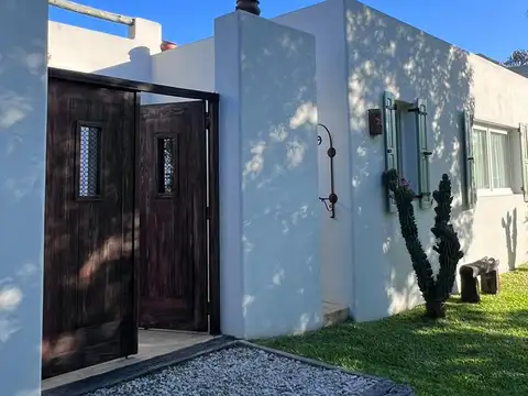 Casa en  venta Haras Santa Maria Barrio Los Eucaliptos -Maroto propiedades