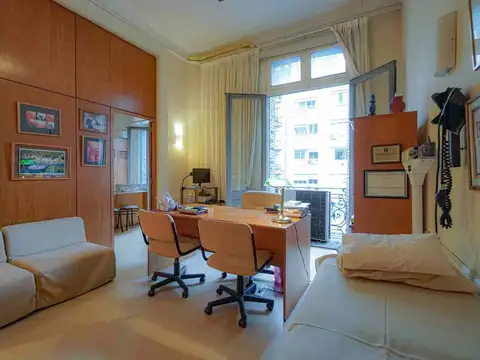 Oficina en Venta en Barrio Norte, USD 179.000
