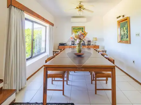 Venta casa exclusiva con Vista al mar