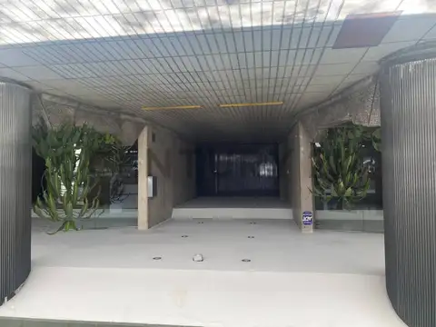 COCHERA PLANTA BAJA EN PALERMO