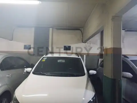 COCHERA PLANTA BAJA EN PALERMO