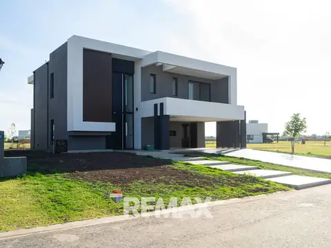 CASA EN VENTA TERRALAGOS CANNING