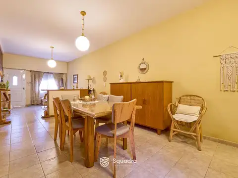 VENTA | PERMUTA - Casa 2 Dormitorios con patio y parrillero - Ludueña, Rosario. APTO CRÉDITO.