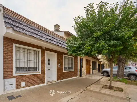 Casa 6 ambientes con 1 baño