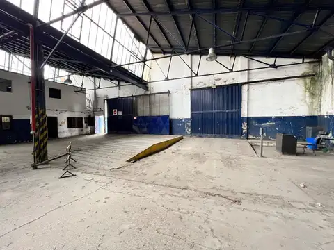 Deposito 4000 m2 industriales
