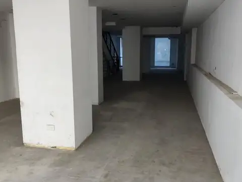 Local en Alquiler 50 años