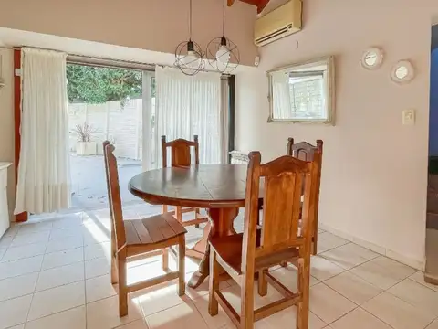 Calle 476 entre 19 y 20 1300