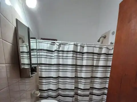 Casa en Barrio Piedras Moras con piscina