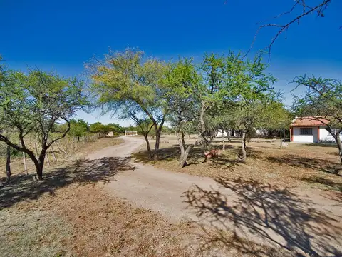 Hotel en Venta en Luyaba, USD 160.000