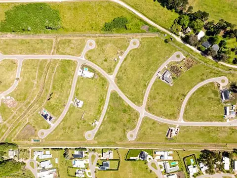 Terreno en Venta en Barrio Arenas Chico, USD 31.500