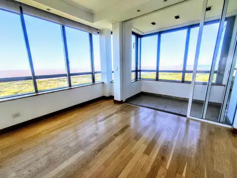 Departamento en Alquiler de 5 ambientes