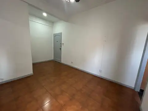 En Venta Departamento de 2 Ambientes Luminoso