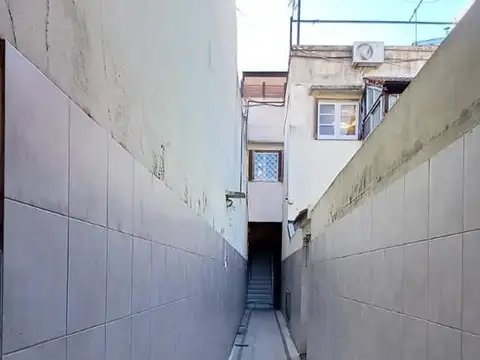 Gaspar Melchor de Jovellanos al 300 Barracas CABA