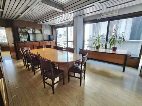 GRAN OFICINA DE 263 M² CON DESPACHOS INDEPENDIENTES EN PLENO CENTRO