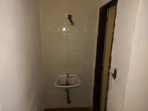 Local en Venta en Parque Avellaneda, USD 42.800