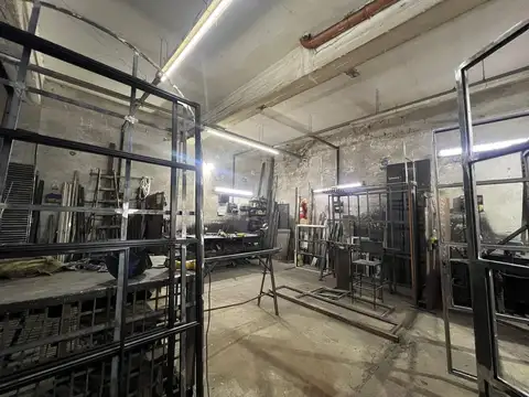 Galpon en Venta en Villa Martelli, USD 269.000