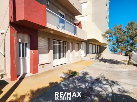 VENTA. DEPARTAMENTO CERCA DEL MAR EN MONTE HERMOSO