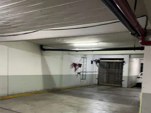 Cochera en Venta Cubierta