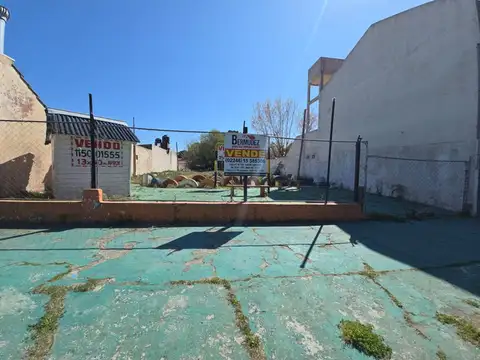 Terreno en Venta 48,75  mts Fondo