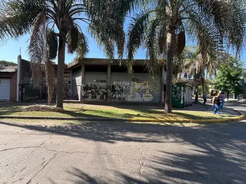 LOCAL / DEPOSITO VENTA ITUZAINGO