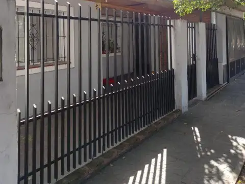 Casa  en 2 Plantas a la venta de 4 Ambientes en Jose C Paz