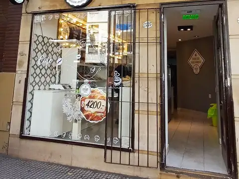 Local comercial en venta en Av. Cordoba al 2700 Barrio Norte CABA