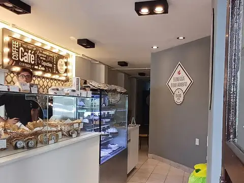 Local en Venta 40 años