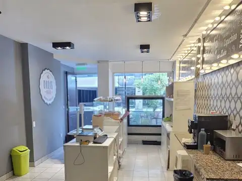 Av. Cordoba al 2700 Barrio Norte CABA