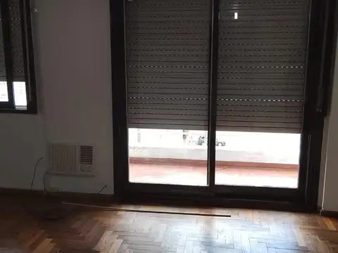 Paraguay 1300, Piso 03