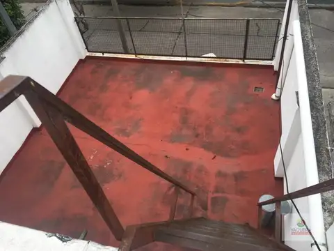 Depto Tipo Casa en Venta de 4 dormitorios