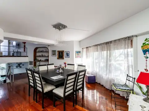 Casa en Venta de 5 dormitorios