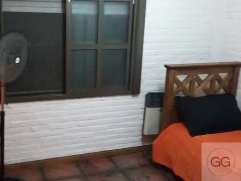 Casa americana 3 amb .Sourigues