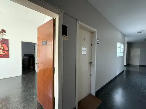 Oficina en Venta 59 años