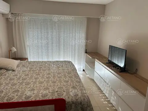 Oportunidad. vende apartamento de 2 dormitorios en zona playa brava, Punta del Este