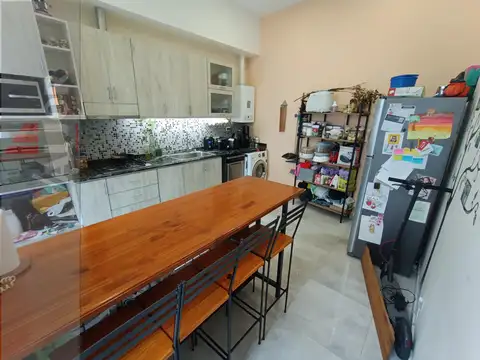 Depto Tipo Casa 4 ambientes con 2 baños