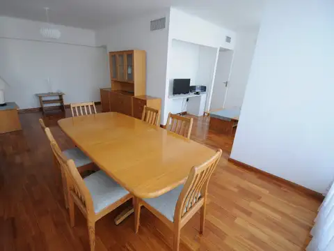 Departamento en Alquiler de 3 ambientes