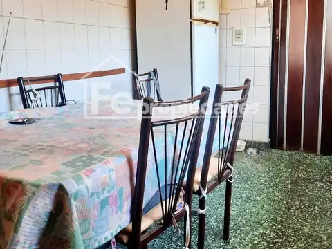 Depto Tipo Casa en Venta de 6 ambientes