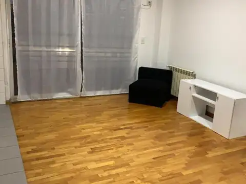 EXCELENTE DEPTO DE 3 AMB BALCON CON COCHERA Y BAULERA