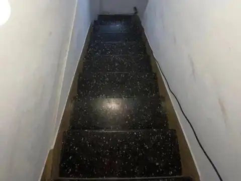 Depto Tipo Casa en Venta al Oeste