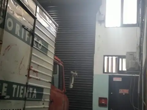 Galpon en Venta en Loma Hermosa, USD 520.000