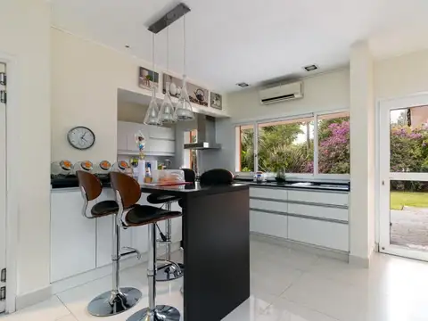 Casa en Alquiler Temporal al Oeste