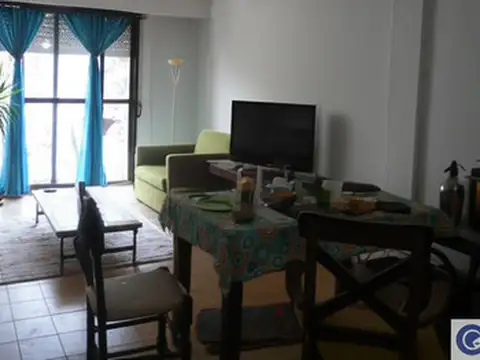 Cochabamba 100, Piso 01