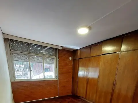 Depto Tipo Casa en Venta en Caballito, USD 99.000